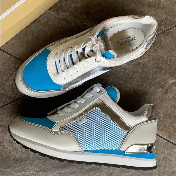 MICHAEL KORS MADDY TRAINER MESH PERFECT SKY - Picture 4 of 16